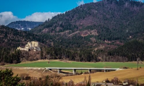 Čo sa stane, ak zrušia tender na poslednú časť diaľnice do Košíc? Odborník hovorí o ďalších mesiacoch navyše Čo sa stane, ak zrušia tender na poslednú časť diaľnice do Košíc? Odborník hovorí o ďalších mesiacoch navyše