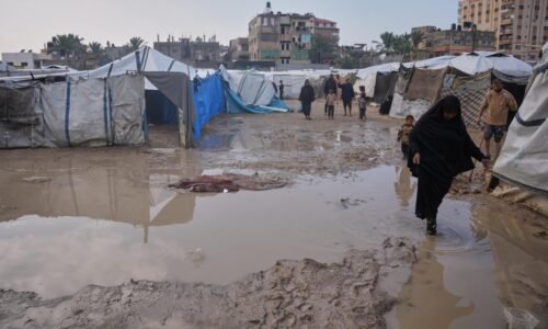 Hamas varuje pred možným dopadom rozsiahlych záplav v Pásme Gazy. Voda zničila či poškodila 53-tisíc stanov Hamas varuje pred možným dopadom rozsiahlych záplav v Pásme Gazy. Voda zničila či poškodila 53-tisíc stanov