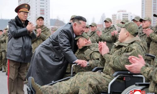 KĽDR priznala, že jej vojaci odstraňovali míny v Kurskej oblasti. Kim hovorí o „srdcervúcich stratách“ KĽDR priznala, že jej vojaci odstraňovali míny v Kurskej oblasti. Kim hovorí o „srdcervúcich stratách“