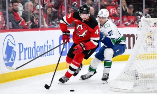 NHL: New Jersey Devils prehrali s Vancouverom, zranený Nemec nenastúpil