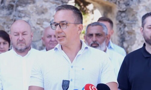 Ministerstvo práce: 31 hradov sa obnovuje, prácu dostáva 450 nezamestnaných na Slovensku