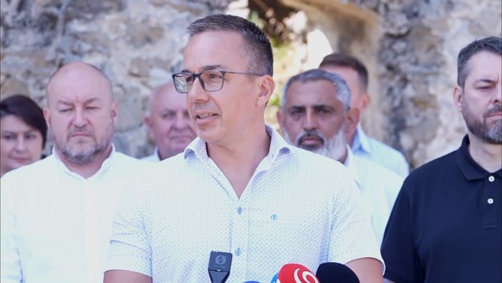 Ministerstvo práce: 31 hradov sa obnovuje, prácu dostáva 450 nezamestnaných na Slovensku