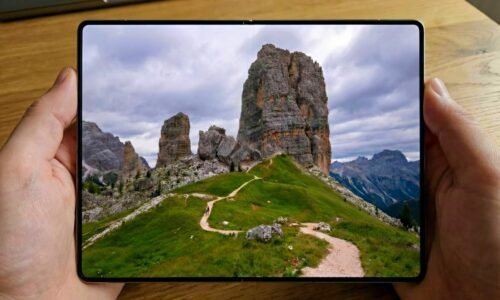 iPhone Fold príde s unikátnym tvarom. Samsung vraj pracuje na odpovedi