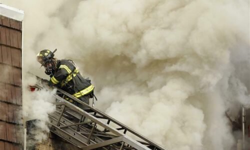 Časť domova dôchodcov v usa sa po explózii zrútila, najmenej dvaja ľudia zomreli