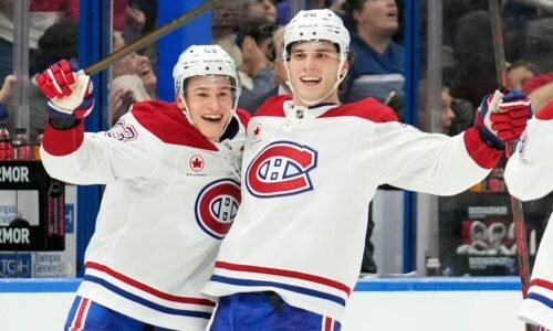 Ódy na Slafkovského. Slovák napodobnil legendy, chválil ho aj tréner Tampy, ktorý povedie Kanadu na olympiáde