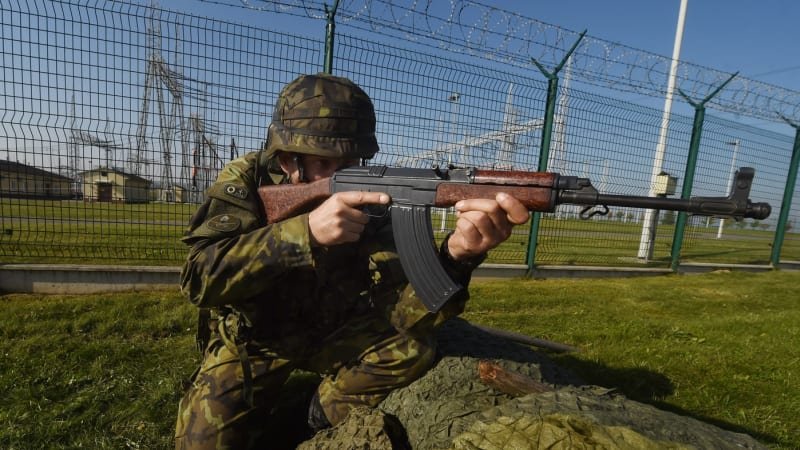 Tak trochu jiní vojáci. Zájem o aktivní zálohu roste, uchazeči mají můj obdiv, říká Matýzka Tak trochu jiní vojáci. Zájem o aktivní zálohu roste, uchazeči mají můj obdiv, říká Matýzka