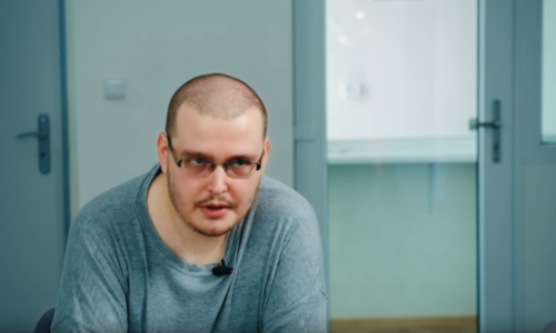 Prostě jsem vzal nože a zabil je. Protivánek popsal vyvraždění rodiny, nejvíc lituje sám sebe Prostě jsem vzal nože a zabil je. Protivánek popsal vyvraždění rodiny, nejvíc lituje sám sebe