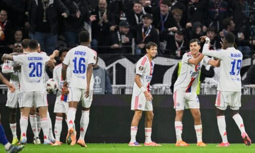 Greif sa na víťazstvo Lyonu prizeral len z lavičky. Jeho brankársky kolega neudržal čisté konto Greif sa na víťazstvo Lyonu prizeral len z lavičky. Jeho brankársky kolega neudržal čisté konto