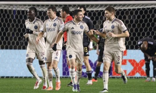 Neuveriteľné. Ajax Amsterdam vyhral zápas v Lige majstrov! Neuveriteľné. Ajax Amsterdam vyhral zápas v Lige majstrov!