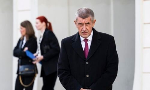 Babišovi zatleská maximálně Putin, zní z ODS. Premiér čelí kritice za výrok o pomoci Ukrajině Babišovi zatleská maximálně Putin, zní z ODS. Premiér čelí kritice za výrok o pomoci Ukrajině