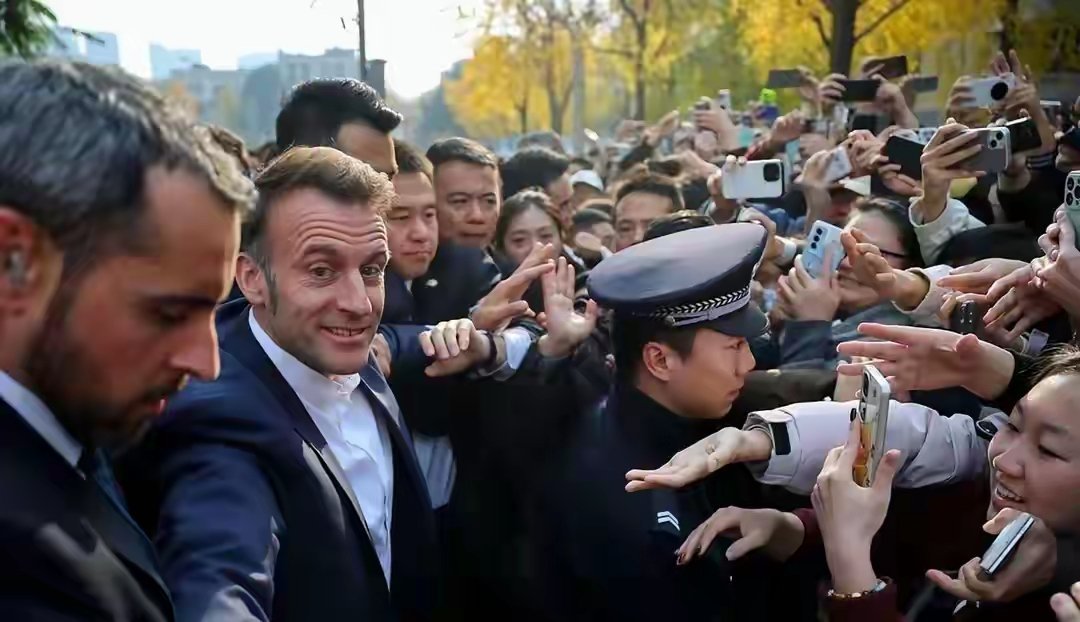 Európa už nie je v pozícii sily aby mohla dávať ultimáta Číňanom Európa už nie je v pozícii sily aby mohla dávať ultimáta Číňanom