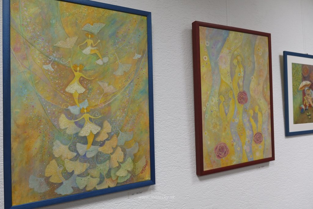 Umelci ART clubu 2002 vystavujú v Galérii MCK Umelci ART clubu 2002 vystavujú v Galérii MCK