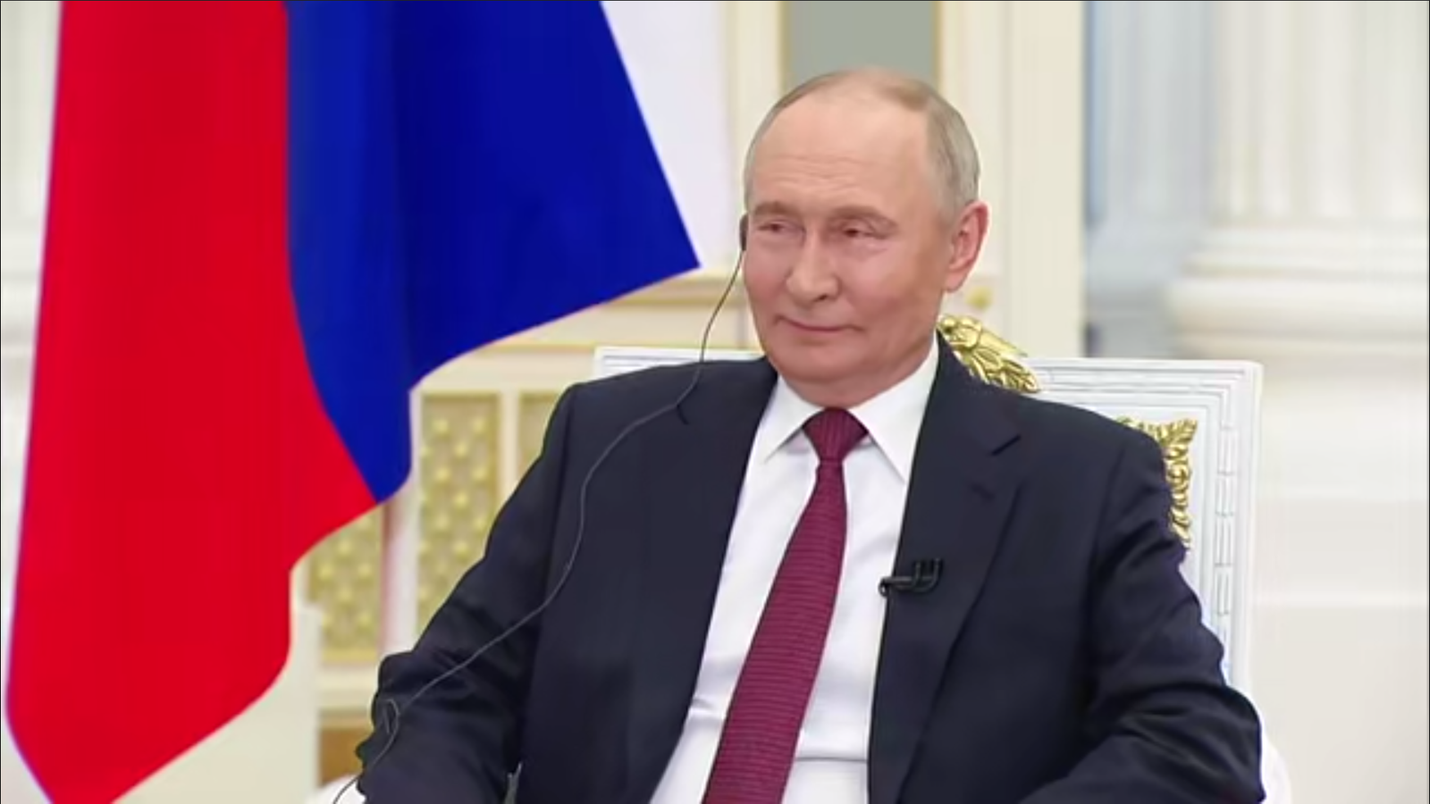 Rozhovor ruského prezidenta Vladimira Putina s indickými TV-kanálmi „Aaj Tak“ a „India Today“ Rozhovor ruského prezidenta Vladimira Putina s indickými TV-kanálmi „Aaj Tak“ a „India Today“