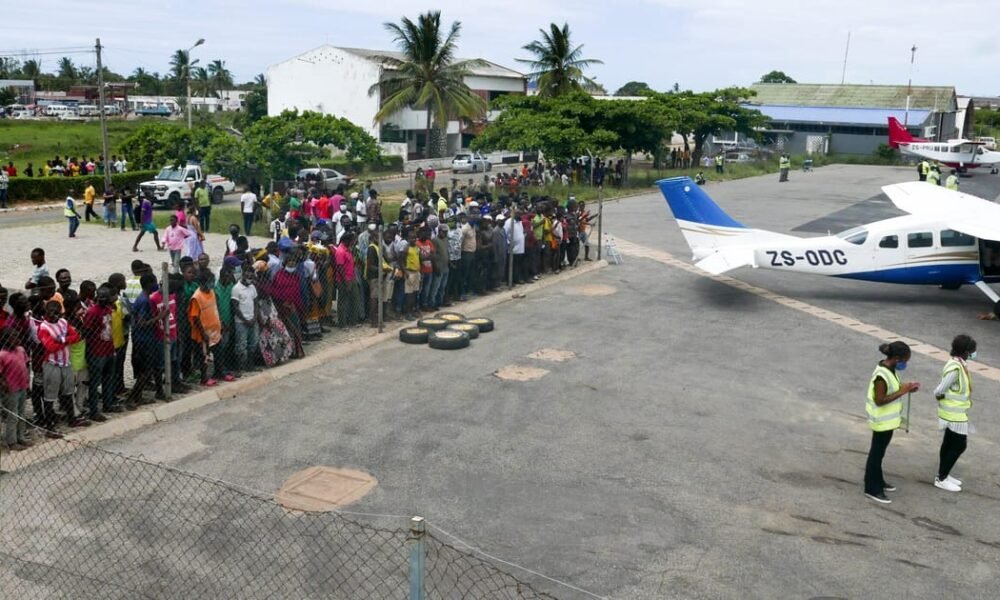 Un rapport néerlandais confirme le massacre perpétré par les soldats Un rapport néerlandais confirme le massacre perpétré par les soldats protégeant le site de TotalEnergies au Mozambique