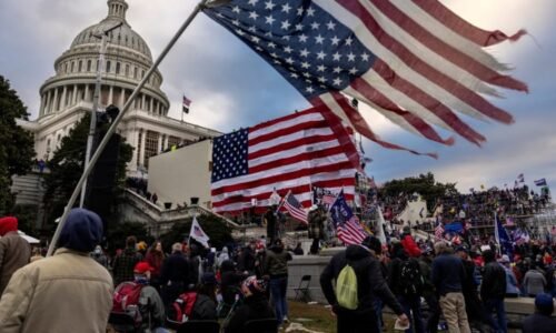 Záhada trubkových bomb u sídla Demokratické strany je zřejmě rozluštěna: FBI má podezřelého Záhada trubkových bomb u sídla Demokratické strany je zřejmě rozluštěna: FBI má podezřelého