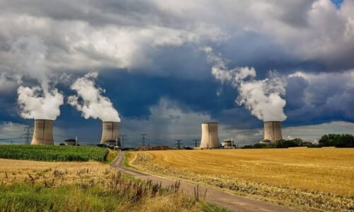 Evropa z Ruska dál dováží uran do jaderných elektráren. Byznys za miliardy sankce nepostihují