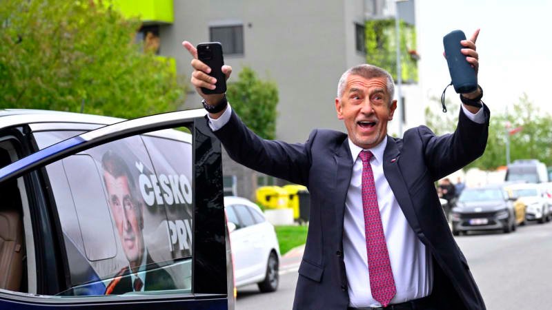 Babiš je v mnoha ohledech premiérským unikátem. Brzy překoná Topolánka i Klause Babiš je v mnoha ohledech premiérským unikátem. Brzy překoná Topolánka i Klause