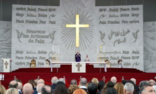 Pápežova homília v Bejrúte: Libanon, buď proroctvom pokoja!