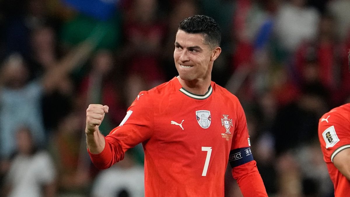 Bývalý reprezentant radí mladým talentom: Inšpirujte sa Cristianom Ronaldom, nie Lionelom Messim