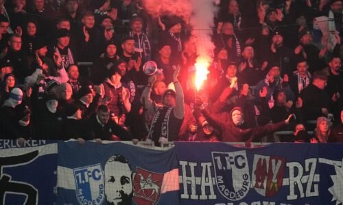 Zápas Lipska opäť zatienila tragédia. Fanúšika sa už nepodarilo zachrániť Zápas Lipska opäť zatienila tragédia. Fanúšika sa už nepodarilo zachrániť