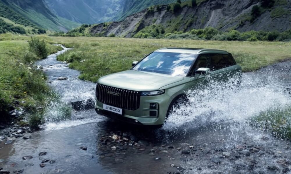 Žebříček prodeje aut: Jistota Škoda, překvapiví skokané z Číny a propad Tesly