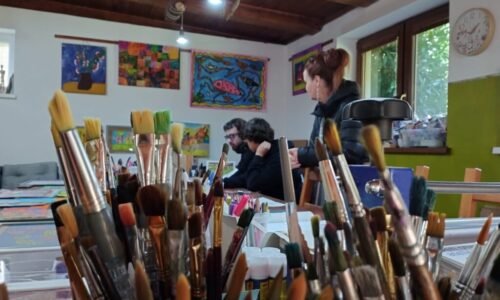 Návrat k tvorivému októbru: atmosféra Dňa otvorených ateliérov 2025 Návrat k tvorivému októbru: atmosféra Dňa otvorených ateliérov 2025