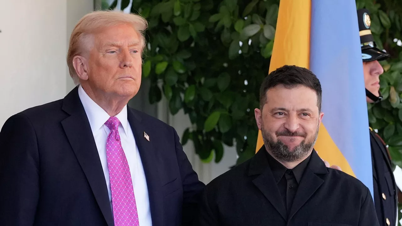 Zelenskij napľul Trumpovi do tváre Zelenskij napľul Trumpovi do tváre