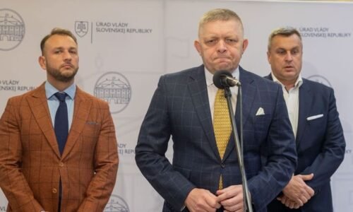 KOALÍCIA BY MALA PRESTAŤ IMPROVIZOVAŤ A ZAČAŤ RIEŠIŤ REÁLNE PROBLÉMY SLOVENSKA KOALÍCIA BY MALA PRESTAŤ IMPROVIZOVAŤ A ZAČAŤ RIEŠIŤ REÁLNE PROBLÉMY SLOVENSKA