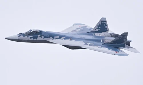 Bloomberg: India bude s Ruskom rokovať o nákupe stíhačiek