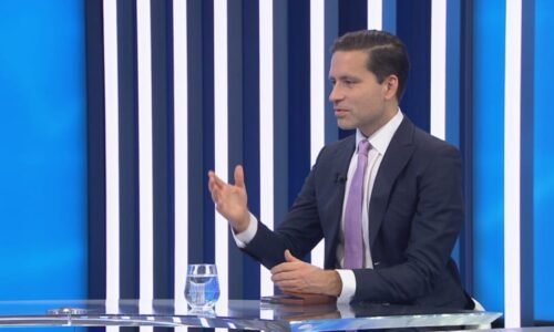 Kovanda k Venezuele: Hladké předání moci může zlevnit ropu. Pro Rusko by to byl problém Kovanda k Venezuele: Hladké předání moci může zlevnit ropu. Pro Rusko by to byl problém