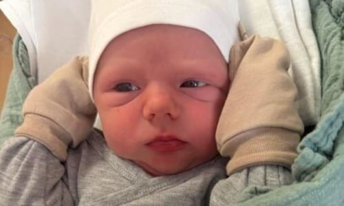 První letošní miminko Česka se narodilo v Plzni sedm minut po půlnoci. Dostalo tradiční jméno