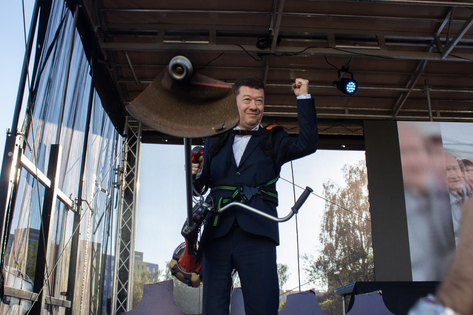 Okamurov novoročný prejav rozhneval šéfa ukrajinského parlamentu. Nevzdelanosť a cynizmus, odkazuje