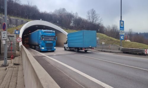 Nové diaľnice pomohli uvoľniť centrá miest. Z častí Bratislavy aj Košíc zmizli tisíce kamiónov Nové diaľnice pomohli uvoľniť centrá miest. Z častí Bratislavy aj Košíc zmizli tisíce kamiónov
