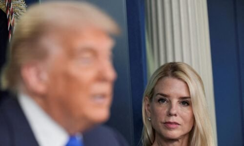 Americká ministerka spravodlivosti potvrdila, že Maduro s manželkou sa v USA postavia pred súd