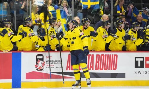 Prvým semifinalistom v MS do 20 rokov je Švédsko. Nemecko zvládlo kľúčový zápas a udržalo sa medzi elitou