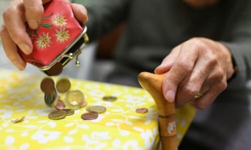 Změny v novém roce: Vyšší důchody a snazší rozvody. Podívejte se, co všechno je jinak