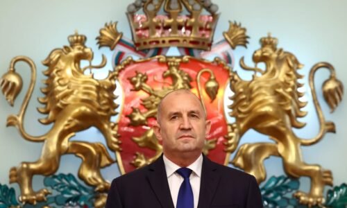 Bulgaria adopts the euro – POLITICO Bulgaria adopts the euro – POLITICO