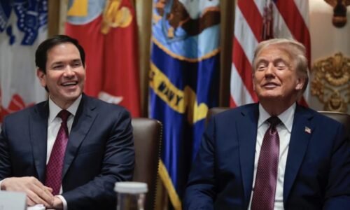 Jeffrey Sachs: „USA sa nezaujímajú o OSN ani právo, ale len o peniaze a ropu“