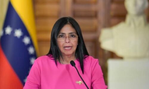 Náhrada za Madura? Venezuela má novou prezidentku, Rodríguezová složila přísahu