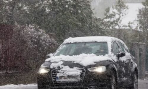 V Bratislave snežilo, mesto preventívne poslalo do ulíc sypače