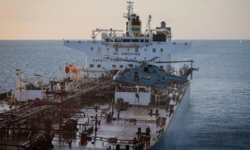 Francúzsko zadržalo pri Sicílii tanker podozrivý z napojenia na ruskú tieňovú flotilu