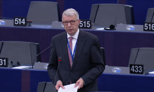 Europoslanec odhalil postoje kolegov k Rusku