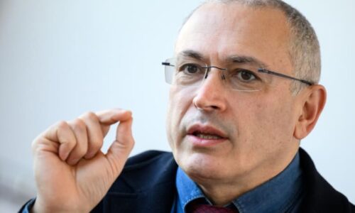 Ruské rafinerie jsou nadranc, tvrdí Chodorkovskij. Bývalý oligarcha ukázal na zásadní problém