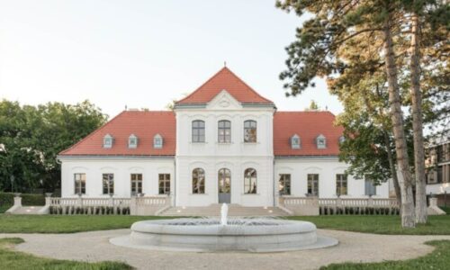 Mesto Trnava obnovilo historickú Emmerovu vilu, otvorenie prinesie kaviareň aj prehliadky – FOTO