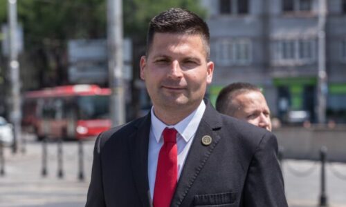 Róbert Švec zabojuje o post predsedu Nitrianskeho kraja, kandidátnu listinu už odovzdal