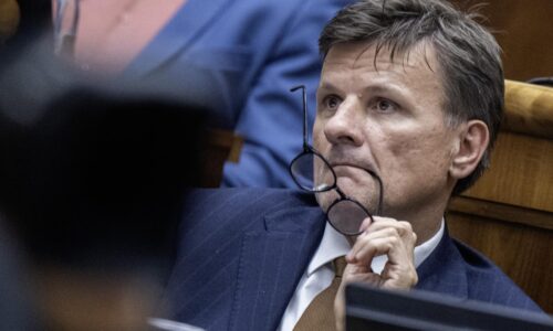 Poslanec Alojz Hlina sa stáva riadnym členom strany SaS
