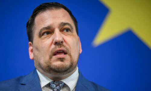 Český europoslanec Zdechovský žiada Brusel preveriť financovanie ihriska na severovýchode Slovenska