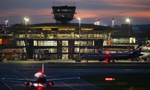 Rusi hlásia masívny dronový útok na Moskovskú oblasť, na všetkých letiskách zastavili prevádzku