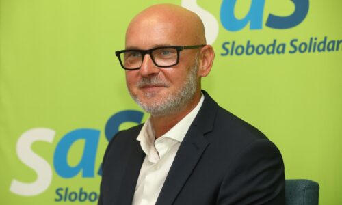 Fico je klasický farizej, podnikateľov dusil dva roky, hovorí Gröhling o Ficovom obrate