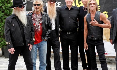 Vo veku 77 rokov zomrel Frank Beard, bubeník legendárnej kapely ZZ Top